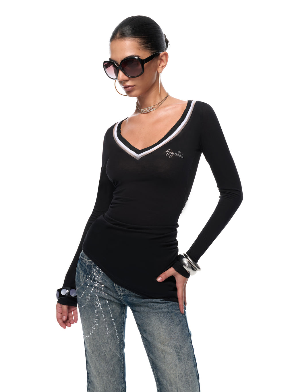 Nora V Neck
