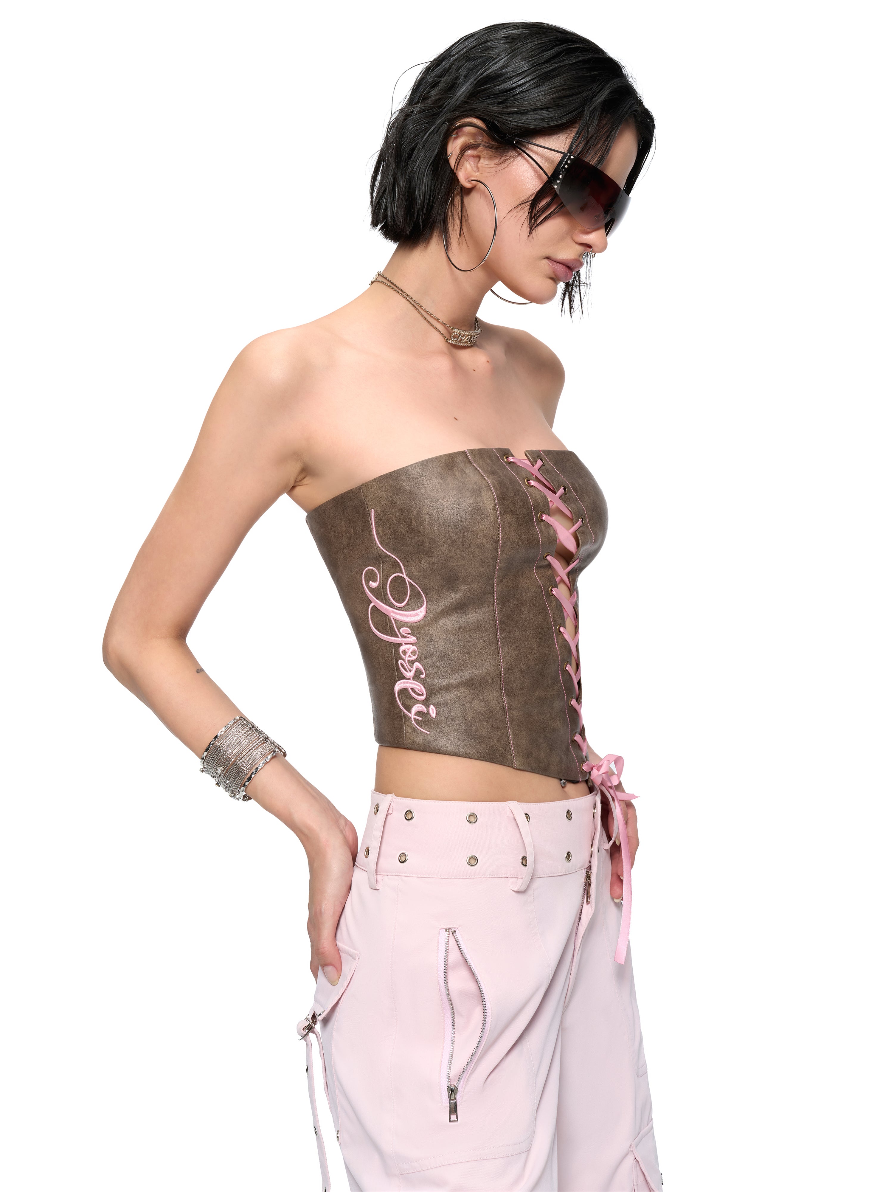Vivian Lace up
