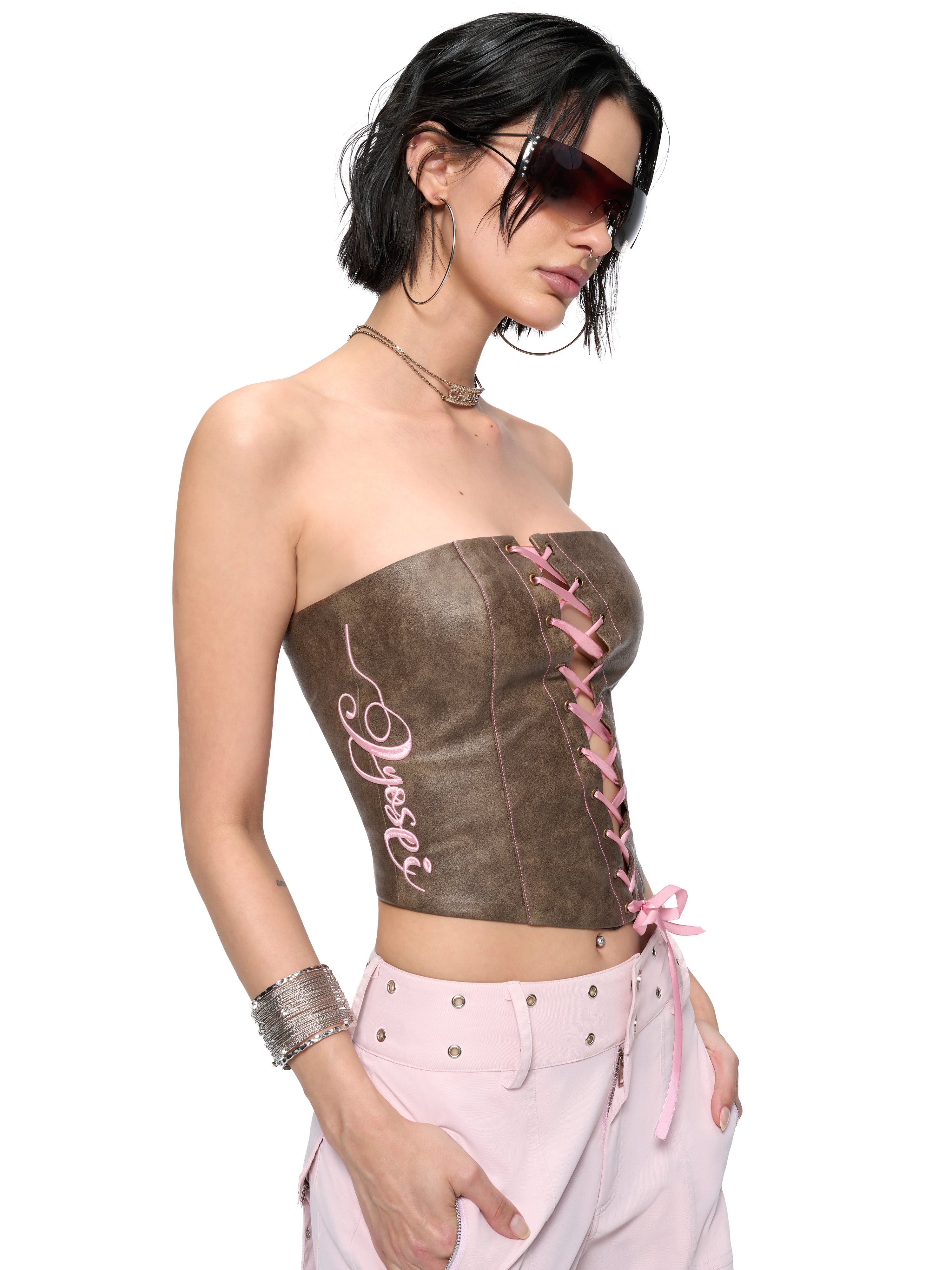 Vivian Lace up