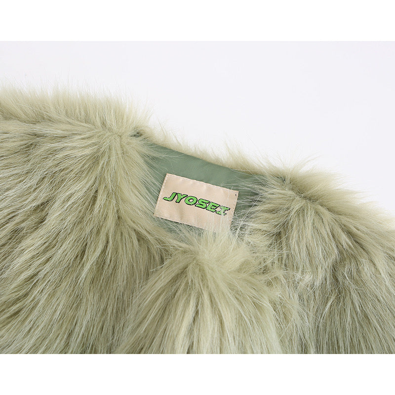 Ivy & Jessica Fluffy Faux Fur Coat